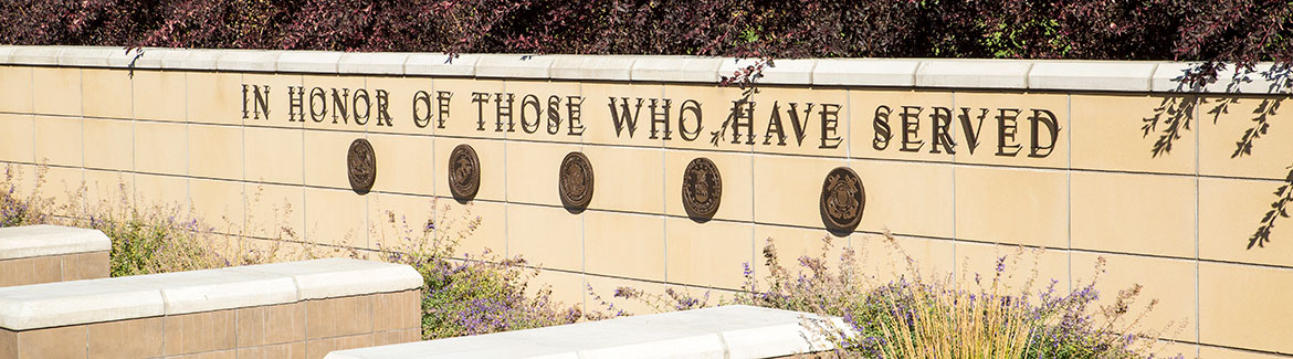 veteran's plaza