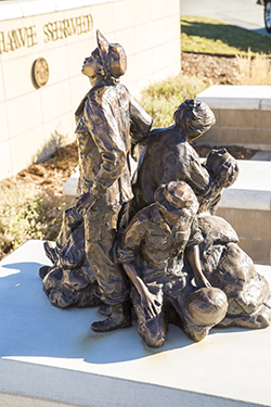 Veterans Plaza